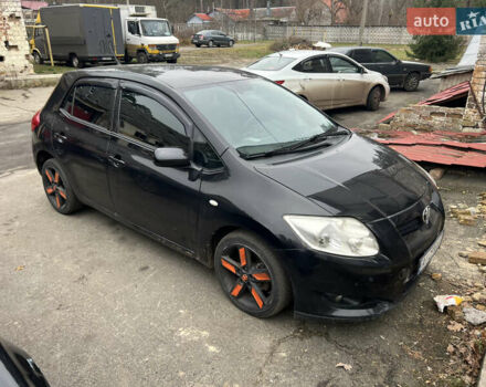 Черный Тойота Аурис, объемом двигателя 1.8 л и пробегом 234 тыс. км за 6100 $, фото 2 на Automoto.ua