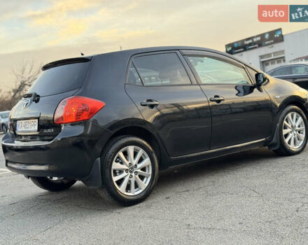 Черный Тойота Аурис, объемом двигателя 1.6 л и пробегом 113 тыс. км за 7400 $, фото 5 на Automoto.ua