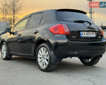 Черный Тойота Аурис, объемом двигателя 1.6 л и пробегом 113 тыс. км за 7400 $, фото 7 на Automoto.ua