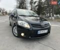 Черный Тойота Аурис, объемом двигателя 1.6 л и пробегом 227 тыс. км за 7850 $, фото 1 на Automoto.ua