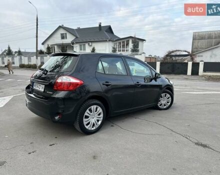 Черный Тойота Аурис, объемом двигателя 1.6 л и пробегом 227 тыс. км за 7850 $, фото 3 на Automoto.ua