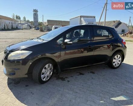 Черный Тойота Аурис, объемом двигателя 1.6 л и пробегом 188 тыс. км за 7500 $, фото 1 на Automoto.ua