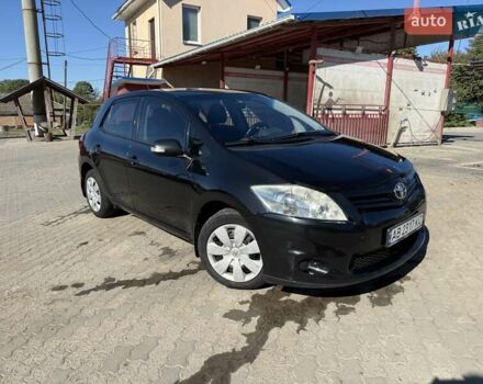 Черный Тойота Аурис, объемом двигателя 1.6 л и пробегом 188 тыс. км за 7500 $, фото 2 на Automoto.ua