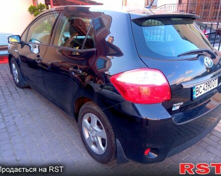 Черный Тойота Аурис, объемом двигателя 1.8 л и пробегом 245 тыс. км за 11200 $, фото 5 на Automoto.ua