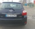 Чорний Тойота Ауріс, об'ємом двигуна 1.33 л та пробігом 150 тис. км за 8200 $, фото 1 на Automoto.ua