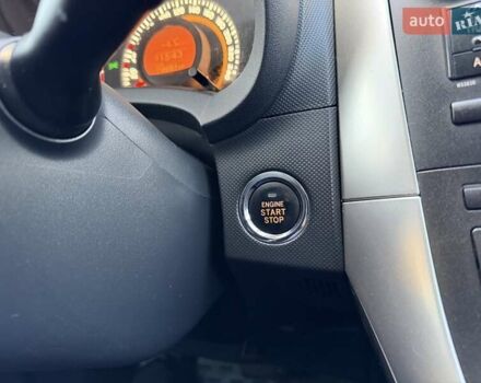 Чорний Тойота Ауріс, об'ємом двигуна 1.6 л та пробігом 156 тис. км за 8800 $, фото 30 на Automoto.ua