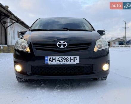 Чорний Тойота Ауріс, об'ємом двигуна 1.6 л та пробігом 156 тис. км за 8800 $, фото 15 на Automoto.ua