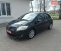 Черный Тойота Аурис, объемом двигателя 1.4 л и пробегом 195 тыс. км за 7300 $, фото 1 на Automoto.ua