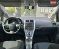 Черный Тойота Аурис, объемом двигателя 1.8 л и пробегом 331 тыс. км за 8500 $, фото 7 на Automoto.ua