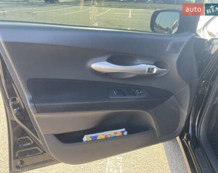 Тойота Аурис 2011 в Одессе на Automoto.ua Черный Тойота Аурис, объемом двигателя 1.6 л и пробегом 117 тыс. км за 9200 $, фото 28 на Automoto.ua