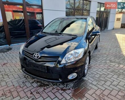 Черный Тойота Аурис, объемом двигателя 1.6 л и пробегом 142 тыс. км за 10200 $, фото 10 на Automoto.ua
