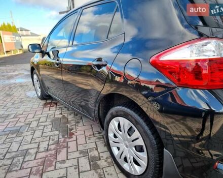 Черный Тойота Аурис, объемом двигателя 1.6 л и пробегом 142 тыс. км за 10200 $, фото 39 на Automoto.ua