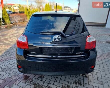Черный Тойота Аурис, объемом двигателя 1.6 л и пробегом 142 тыс. км за 10200 $, фото 15 на Automoto.ua