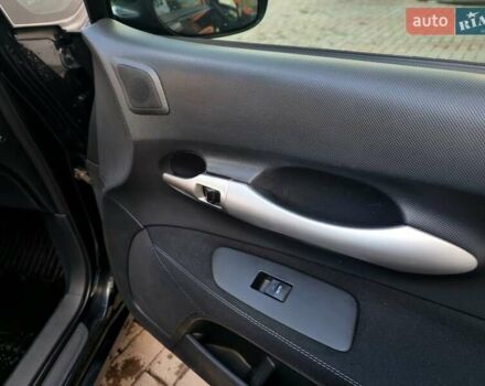 Черный Тойота Аурис, объемом двигателя 1.6 л и пробегом 142 тыс. км за 10200 $, фото 29 на Automoto.ua