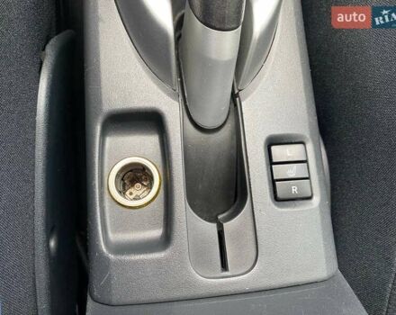 Чорний Тойота Ауріс, об'ємом двигуна 1.8 л та пробігом 235 тис. км за 10500 $, фото 11 на Automoto.ua