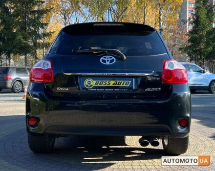 Черный Тойота Аурис, объемом двигателя 1.6 л и пробегом 126 тыс. км за 9300 $, фото 5 на Automoto.ua