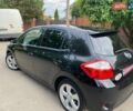 Чорний Тойота Ауріс, об'ємом двигуна 1.8 л та пробігом 235 тис. км за 10500 $, фото 6 на Automoto.ua