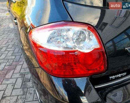 Черный Тойота Аурис, объемом двигателя 1.6 л и пробегом 142 тыс. км за 10200 $, фото 7 на Automoto.ua