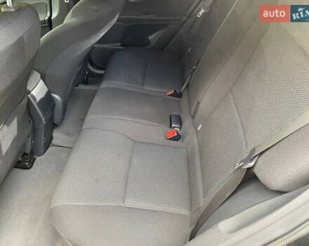 Чорний Тойота Ауріс, об'ємом двигуна 1.8 л та пробігом 235 тис. км за 10500 $, фото 17 на Automoto.ua