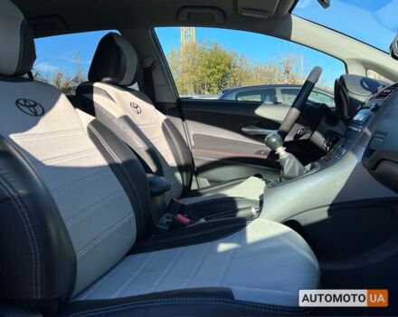 Черный Тойота Аурис, объемом двигателя 1.6 л и пробегом 126 тыс. км за 9300 $, фото 8 на Automoto.ua