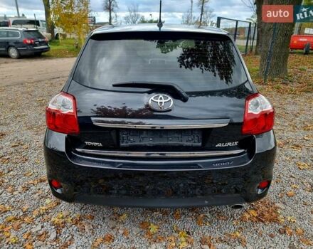 Чорний Тойота Ауріс, об'ємом двигуна 1.6 л та пробігом 201 тис. км за 10500 $, фото 14 на Automoto.ua