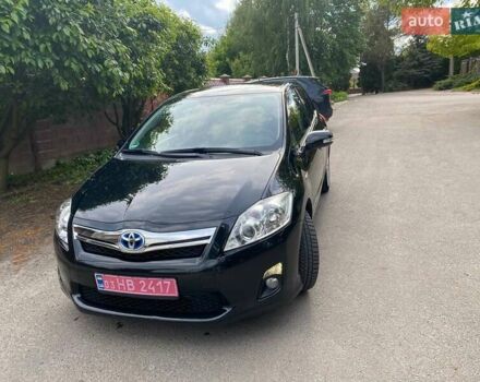 Чорний Тойота Ауріс, об'ємом двигуна 1.8 л та пробігом 235 тис. км за 10500 $, фото 1 на Automoto.ua