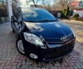 Черный Тойота Аурис, объемом двигателя 1.6 л и пробегом 142 тыс. км за 10200 $, фото 1 на Automoto.ua