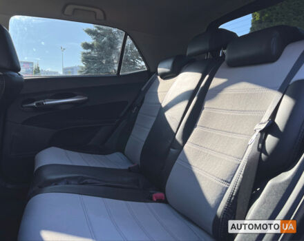 Черный Тойота Аурис, объемом двигателя 1.6 л и пробегом 126 тыс. км за 9300 $, фото 9 на Automoto.ua