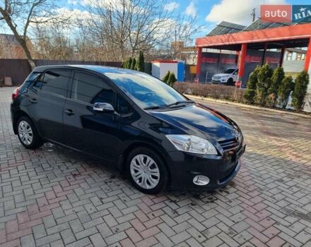 Черный Тойота Аурис, объемом двигателя 1.6 л и пробегом 142 тыс. км за 10200 $, фото 43 на Automoto.ua