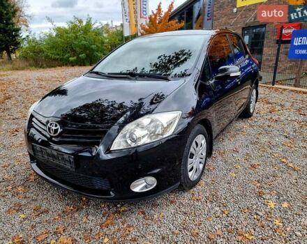 Чорний Тойота Ауріс, об'ємом двигуна 1.6 л та пробігом 201 тис. км за 10500 $, фото 18 на Automoto.ua