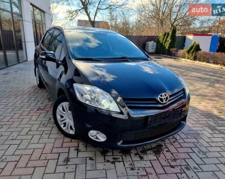 Черный Тойота Аурис, объемом двигателя 1.6 л и пробегом 142 тыс. км за 10200 $, фото 5 на Automoto.ua