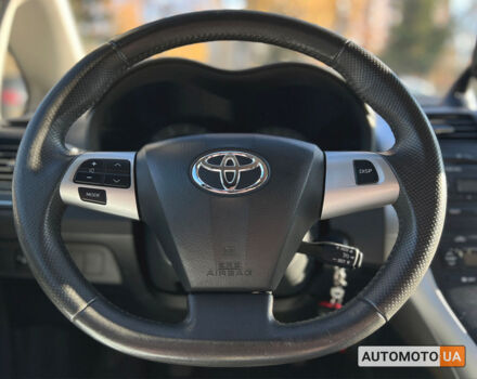 Черный Тойота Аурис, объемом двигателя 1.6 л и пробегом 126 тыс. км за 9300 $, фото 17 на Automoto.ua