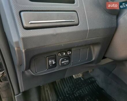 Черный Тойота Аурис, объемом двигателя 1.6 л и пробегом 142 тыс. км за 10200 $, фото 33 на Automoto.ua