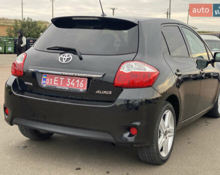 Чорний Тойота Ауріс, об'ємом двигуна 1.4 л та пробігом 238 тис. км за 7950 $, фото 10 на Automoto.ua