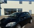 Чорний Тойота Ауріс, об'ємом двигуна 1.6 л та пробігом 131 тис. км за 12000 $, фото 1 на Automoto.ua