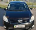 Чорний Тойота Ауріс, об'ємом двигуна 1.6 л та пробігом 202 тис. км за 11200 $, фото 1 на Automoto.ua