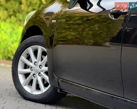 Черный Тойота Аурис, объемом двигателя 1.6 л и пробегом 184 тыс. км за 8999 $, фото 22 на Automoto.ua