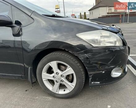 Чорний Тойота Ауріс, об'ємом двигуна 1.6 л та пробігом 204 тис. км за 9300 $, фото 5 на Automoto.ua