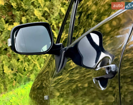 Черный Тойота Аурис, объемом двигателя 1.6 л и пробегом 184 тыс. км за 8999 $, фото 23 на Automoto.ua