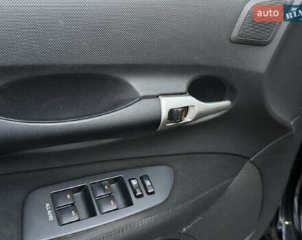 Черный Тойота Аурис, объемом двигателя 1.6 л и пробегом 184 тыс. км за 8999 $, фото 42 на Automoto.ua