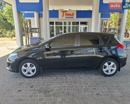 Чорний Тойота Ауріс, об'ємом двигуна 1.33 л та пробігом 129 тис. км за 9300 $, фото 11 на Automoto.ua