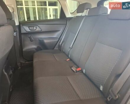 Чорний Тойота Ауріс, об'ємом двигуна 1.33 л та пробігом 129 тис. км за 9300 $, фото 17 на Automoto.ua