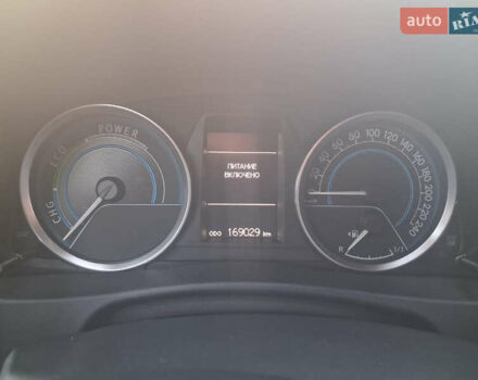 Черный Тойота Аурис, объемом двигателя 1.8 л и пробегом 169 тыс. км за 13999 $, фото 20 на Automoto.ua