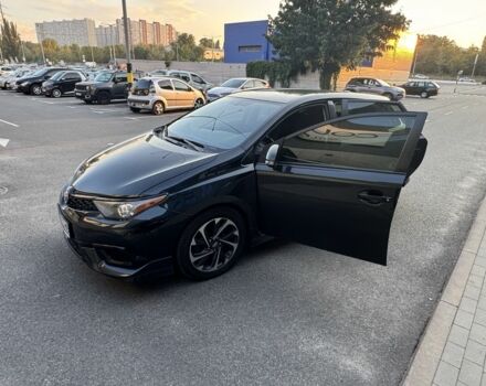 Черный Тойота Аурис, объемом двигателя 1.8 л и пробегом 120 тыс. км за 9800 $, фото 8 на Automoto.ua