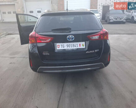 Черный Тойота Аурис, объемом двигателя 1.8 л и пробегом 169 тыс. км за 13999 $, фото 4 на Automoto.ua