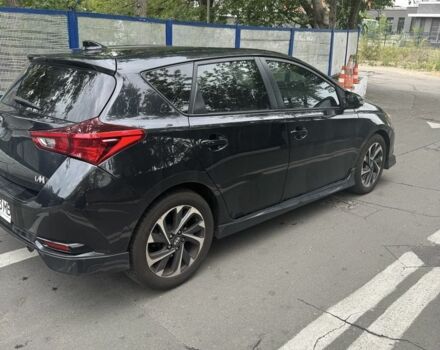 Черный Тойота Аурис, объемом двигателя 1.8 л и пробегом 122 тыс. км за 13600 $, фото 1 на Automoto.ua