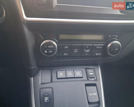 Черный Тойота Аурис, объемом двигателя 1.8 л и пробегом 169 тыс. км за 13999 $, фото 26 на Automoto.ua