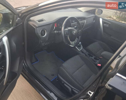 Черный Тойота Аурис, объемом двигателя 1.8 л и пробегом 169 тыс. км за 13999 $, фото 18 на Automoto.ua