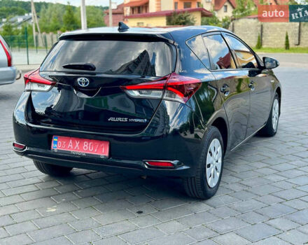 Чорний Тойота Ауріс, об'ємом двигуна 1.8 л та пробігом 163 тис. км за 12950 $, фото 32 на Automoto.ua