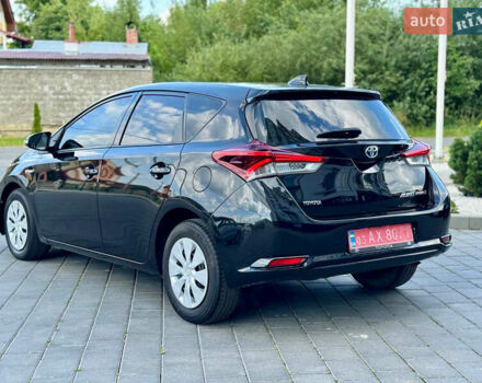 Чорний Тойота Ауріс, об'ємом двигуна 1.8 л та пробігом 163 тис. км за 12950 $, фото 42 на Automoto.ua